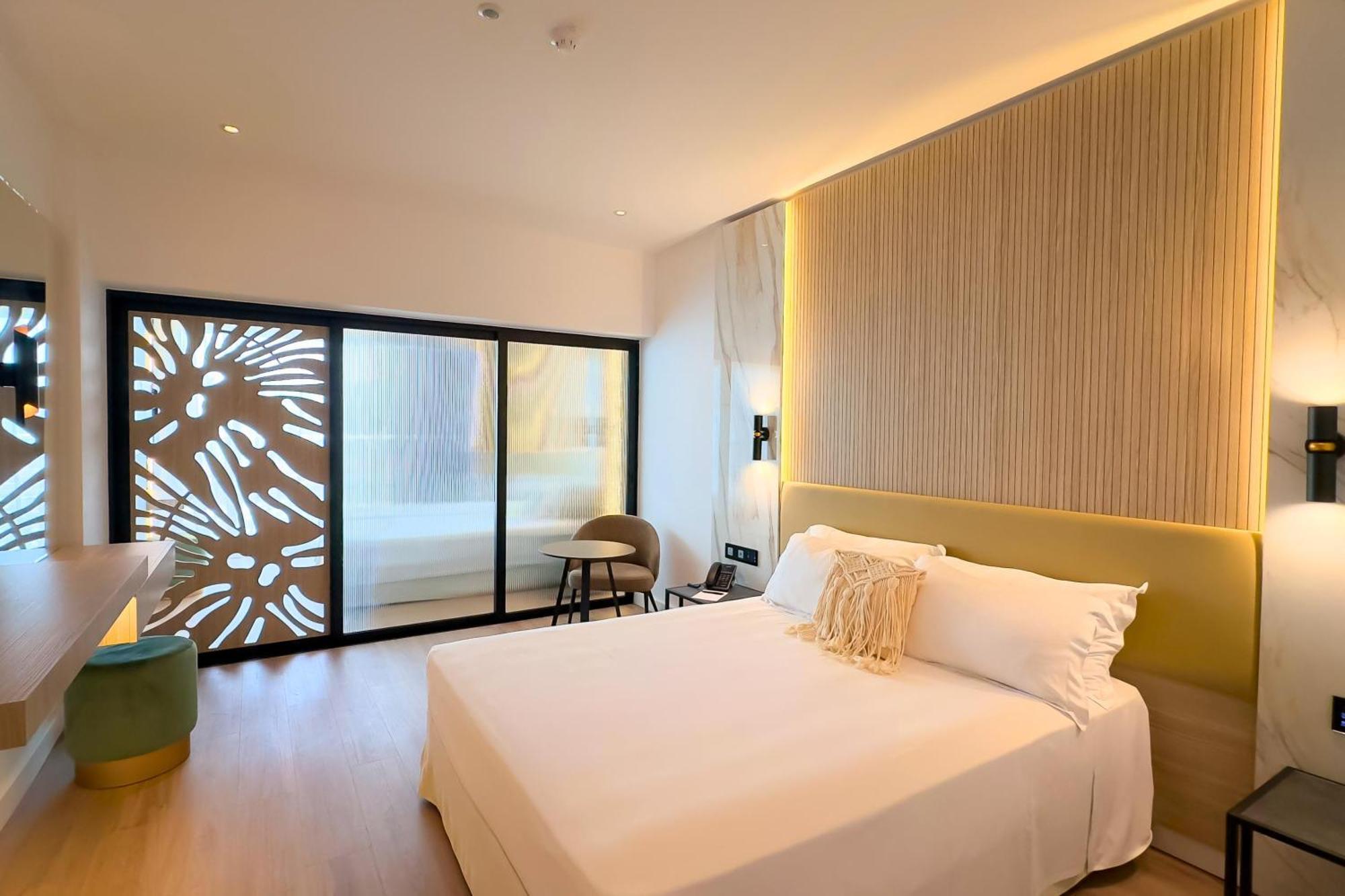 Cavo Maris Beach Hotel โปรทาราส ห้อง รูปภาพ